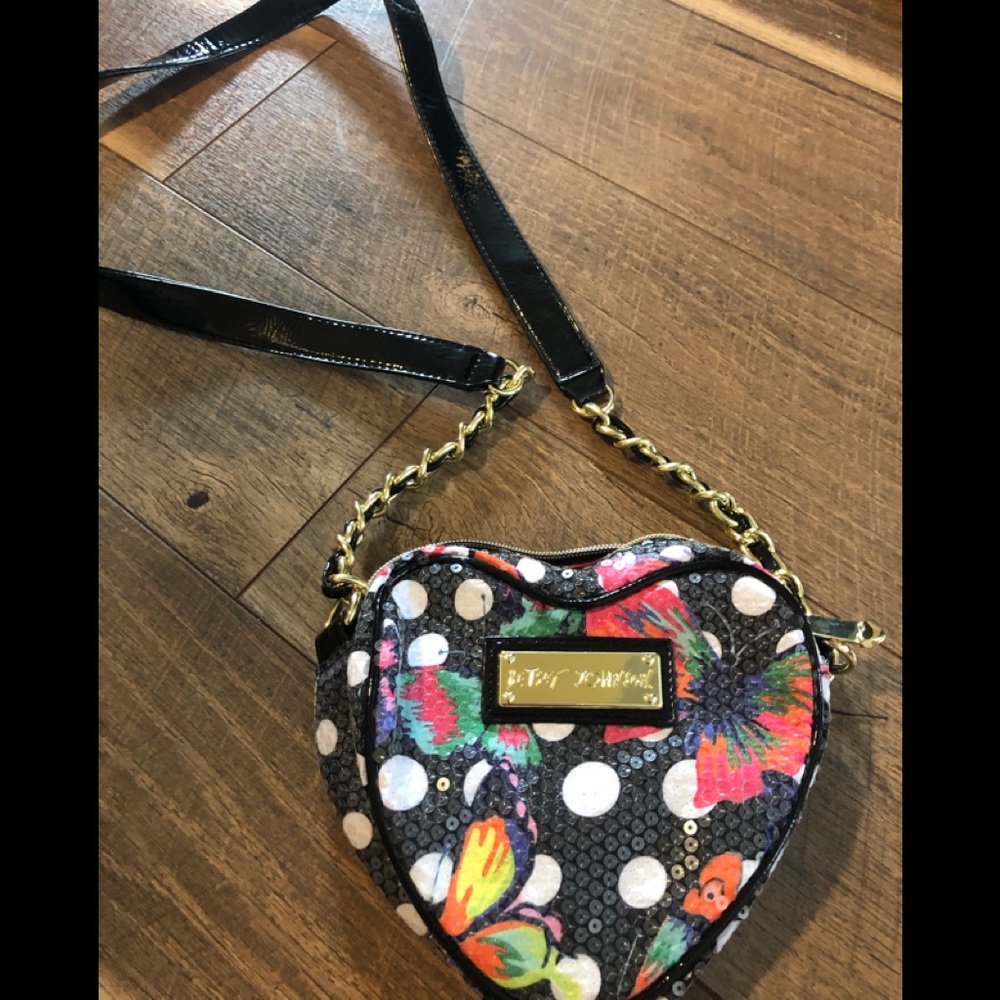 Betsey Johnson heart crossbody
